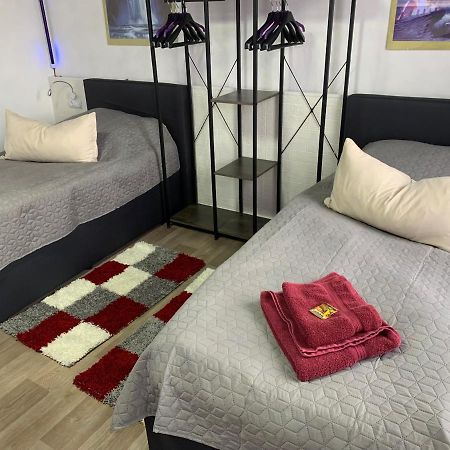 Best-Preis -Gold Suite- Mit Netflix, Self-Check-In, Ebike Ladestation, Fahrradraum, Wlan, Netflix Und Massagesessel - Direkt Am Elberadweg Im Herzen Von Wittenberge Eksteriør bilde
