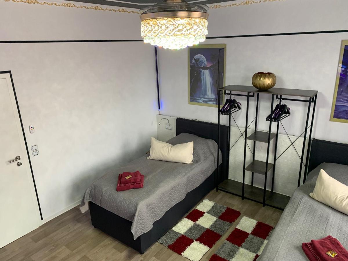 Best-Preis -Gold Suite- Mit Netflix, Self-Check-In, Ebike Ladestation, Fahrradraum, Wlan, Netflix Und Massagesessel - Direkt Am Elberadweg Im Herzen Von Wittenberge Eksteriør bilde