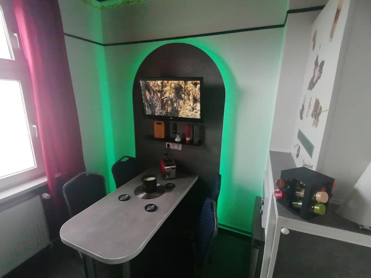 Best-Preis -Gold Suite- Mit Netflix, Self-Check-In, Ebike Ladestation, Fahrradraum, Wlan, Netflix Und Massagesessel - Direkt Am Elberadweg Im Herzen Von Wittenberge Eksteriør bilde